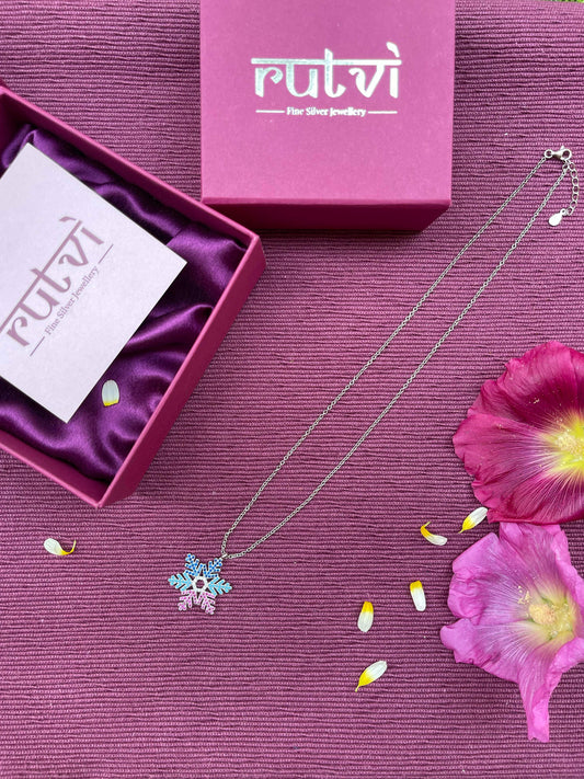 Multicoloured Snowflake Pendant with Link Chain