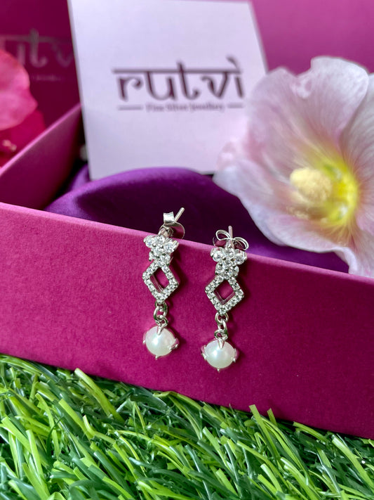 Treasure Pearl Earrings