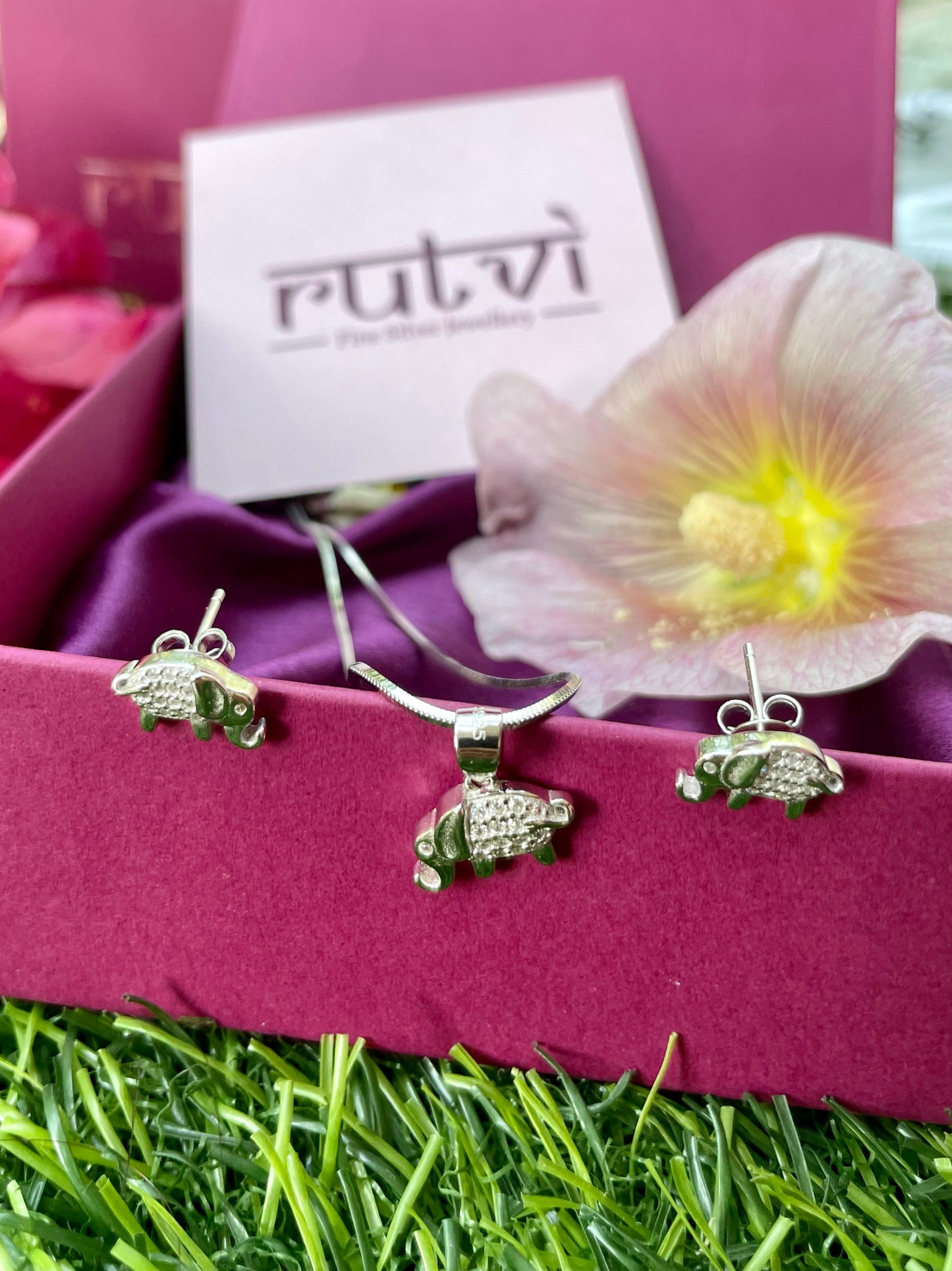 Elephant Jewellery Set