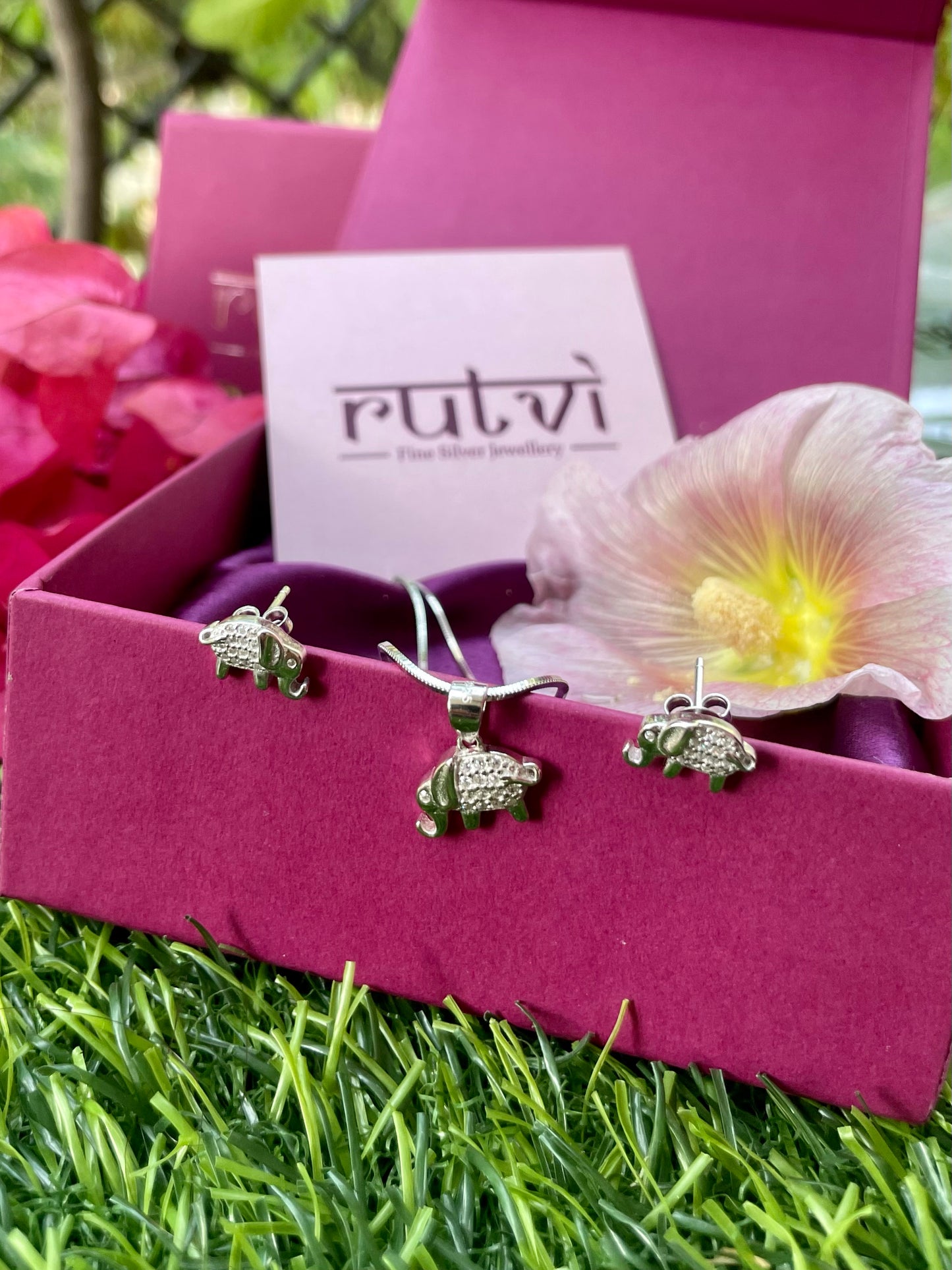 Elephant Jewellery Set