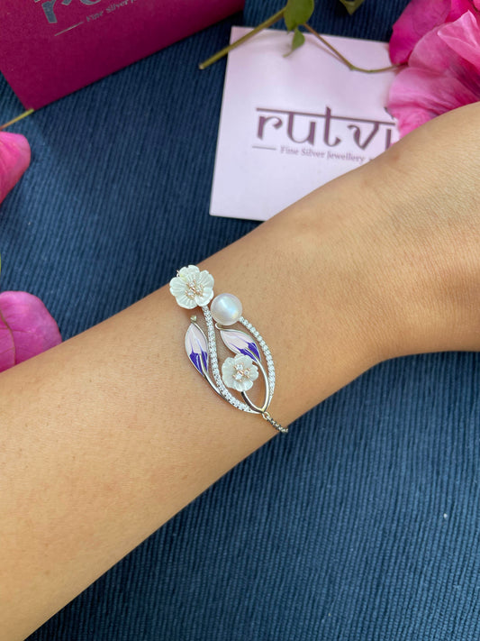 Lilac Leaf Pearl Bracelet