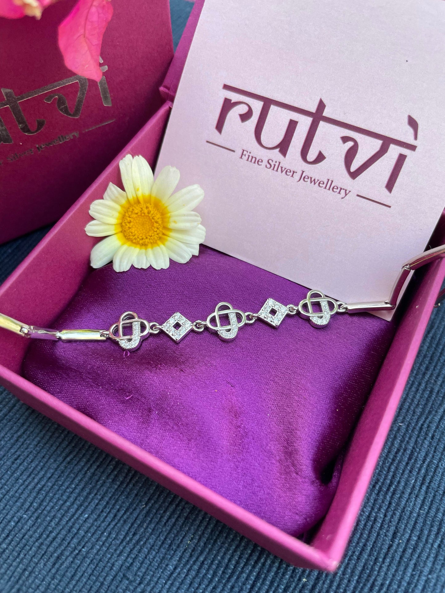 Lucky Clover Bracelet